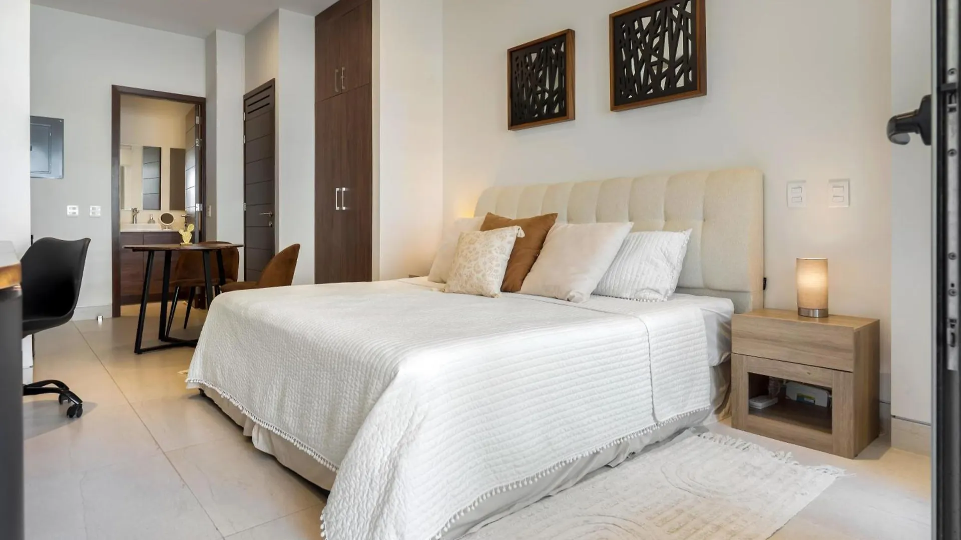 Loft Con Balcon Privado, Estacionamiento Gratis - Un Oasis En Los Cabos Cabo San Lucas Mexikó