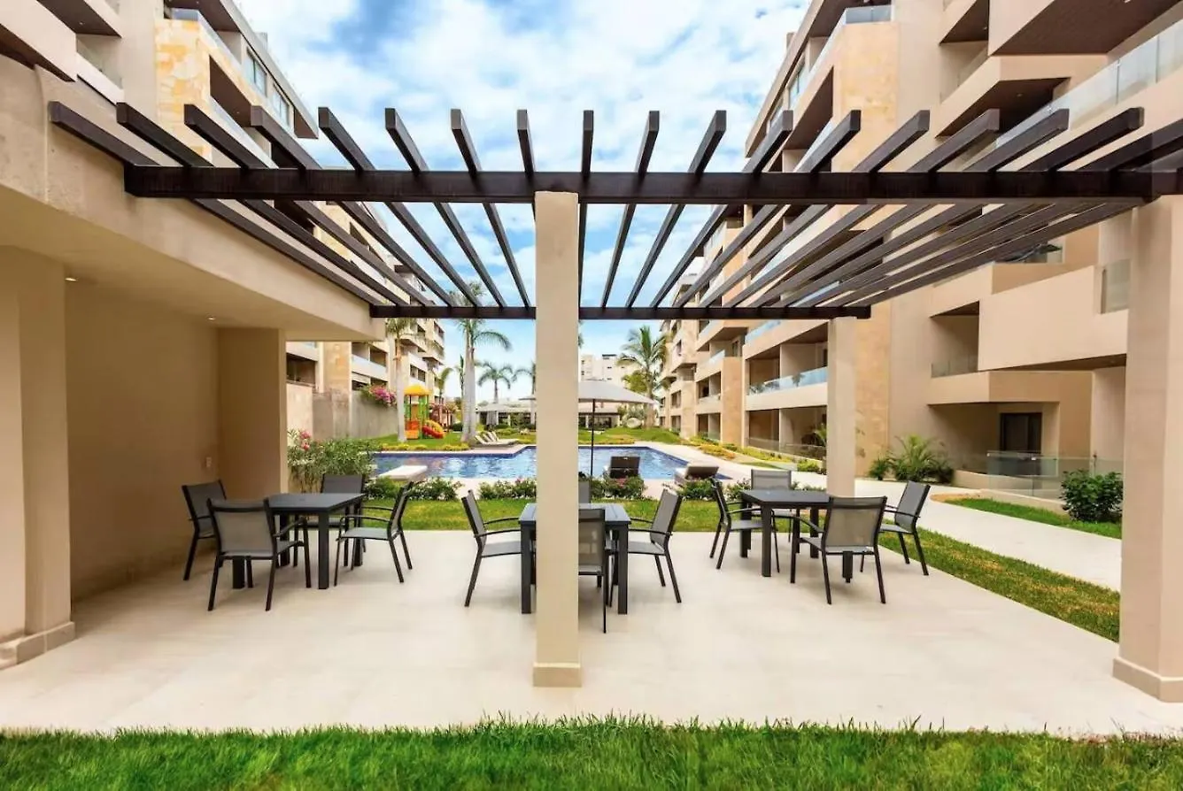 Loft Con Balcon Privado, Estacionamiento Gratis - Un Oasis En Los Cabos Cabo San Lucas